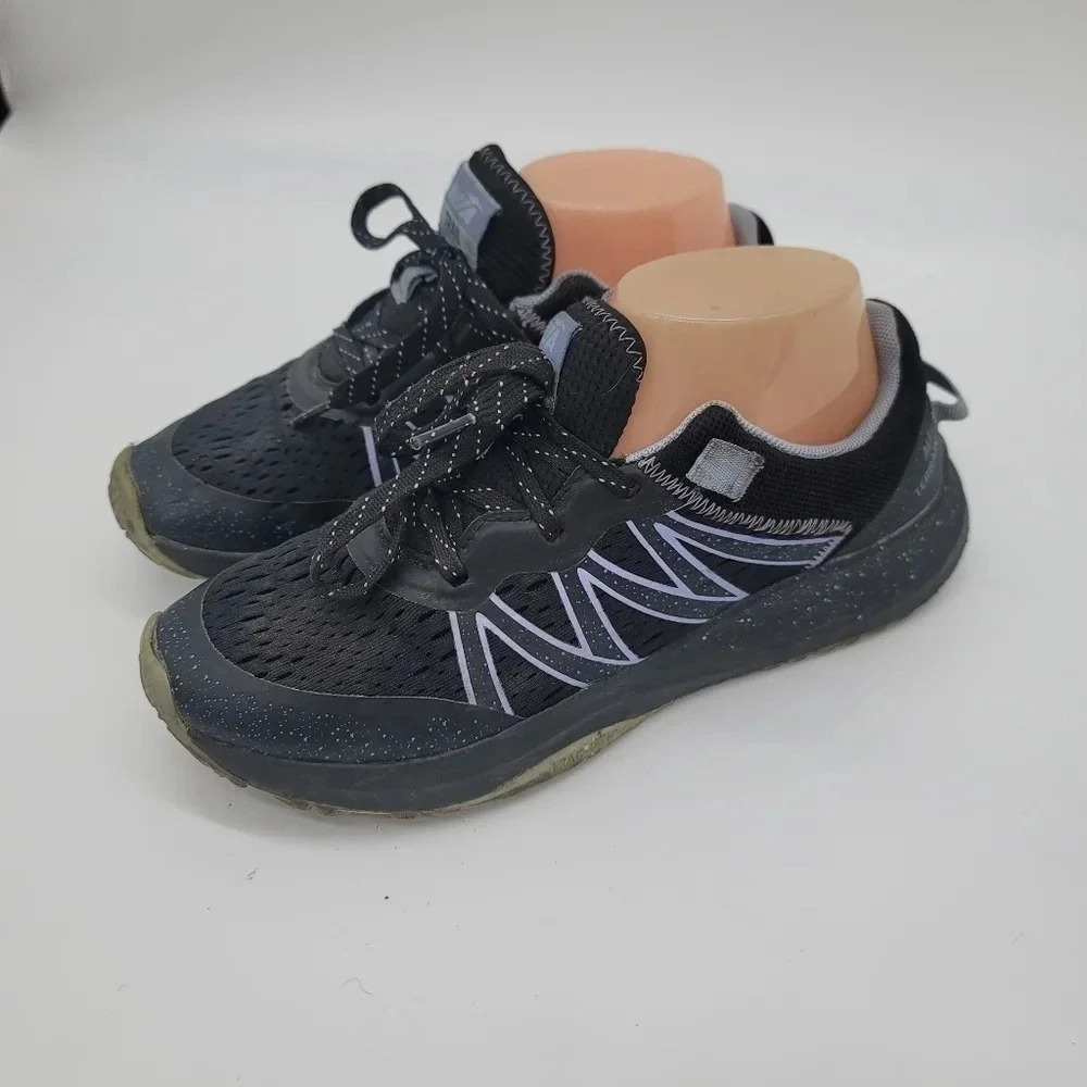 Avia Trail Running Shoes Womens Sz 8 Black Purple Trainers Sneakers Lace UP